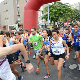 30e édition de la Corrida de Villejuif avec 2 courses adultes et 5 courses enfants.L'intégralité des photos des courses adultes sur https://t.co/T5aKXuC3KB