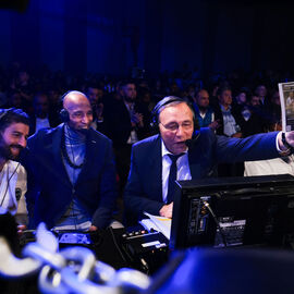 Déjà la 6e édition du Villejuif Boxing Show. Une soirée de qualité cette année encore avec des combats de haut niveau national et international en boxe anglaise et boxe pieds-poings. [photos Sylvie Grima / Lucile Cubin]