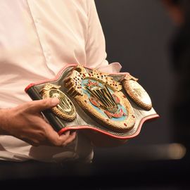 Revivez en images cette 3e édition du prestigieux gala de boxe, du ring aux coulisses.