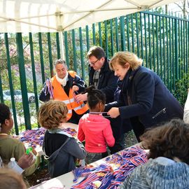 Toute la journée du 19 avril, le stade Louis Dolly a résonné des foulées et des cris d'encouragement des élèves d'élémentaire de Villejuif venus participer à la traditionnelle Course d'Endurance scolaire.