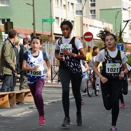 30e édition de la Corrida de Villejuif avec 2 courses adultes et 5 courses enfants.L'intégralité des photos des courses adultes sur https://t.co/T5aKXuC3KB