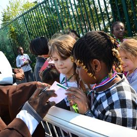 Toute la journée du 19 avril, le stade Louis Dolly a résonné des foulées et des cris d'encouragement des élèves d'élémentaire de Villejuif venus participer à la traditionnelle Course d'Endurance scolaire.