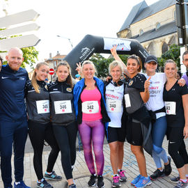 Un plateau élite relevé sur le 10km couru en moins de 29mn, de nombreux coureurs et marcheurs amateurs sur le 10, le 5 et le Run'N'Bike, et la relève déjà assurée avec les courses des jeunes l'après-midi!