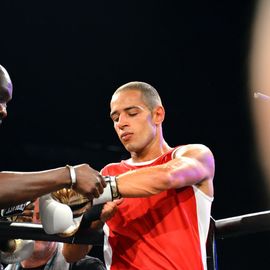 1ère édition du Villejuif Boxing Show, gala de boxe anglaise amateur et boxe pieds-poings pro. Un évènement à guichet fermé avec de prestigieux titres en jeu!