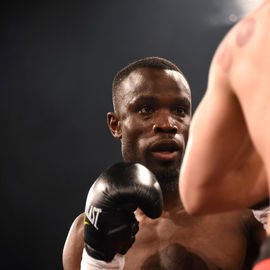 La 2e édition du gala de boxe Villejuif Boxing Show a tenu ses promesses avec des combats de grande qualité et 3 ceintures WKN remportées par les boxeurs villejuifois.