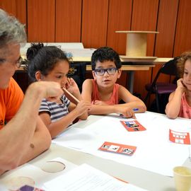 Des jeux, des ateliers, des parcours autour des différents handicaps pour s'amuser en apprenant.