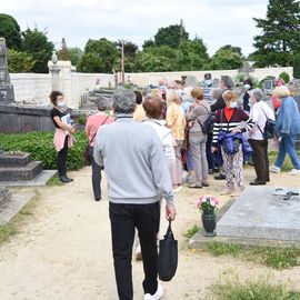 Parcours guidé sur les pas du peintre Van Gogh, au cœur de la période impressionniste, dans le village où le génie a posé son chevalet en 1890. Une balade picturale terminée par un goûter.