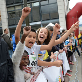 30e édition de la Corrida de Villejuif avec 2 courses adultes et 5 courses enfants.L'intégralité des photos des courses adultes sur https://t.co/T5aKXuC3KB