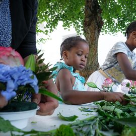 Proposées par les habitants dans le cadre de Villejuif respire, les fêtes de quartier Hautes-Bruyères et Lebon-Lamartine, samedi 27 août, ont permis aux habitants de prolonger les vacances d'été ou de se retrouver pour celles et ceux qui revenaient de congés.[Photos Sylvie Grima]