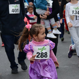 30e édition de la Corrida de Villejuif avec 2 courses adultes et 5 courses enfants.L'intégralité des photos des courses adultes sur https://t.co/T5aKXuC3KB