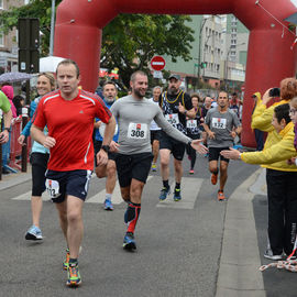 30e édition de la Corrida de Villejuif avec 2 courses adultes et 5 courses enfants.L'intégralité des photos des courses adultes sur https://t.co/T5aKXuC3KB