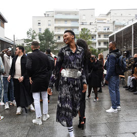 Les jeunes talents Villejuifois, Ted et Roby Kipré, ont présenté leurs créations, 20 looks inédits, au cours d'un défilé dans la ville.