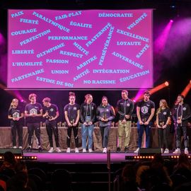 Plus de 350 acteurs du mouvement sportif étaient présents lors de l’évènement en leur honneur le samedi 7 janvier.Félicitations aux médaillés pour leurs performances, aux indispensables bénévoles pour leur dévouement quotidien et aux agents du service public communal qui permettent la pratique sportive.