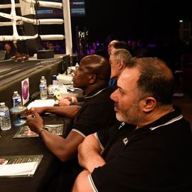 Une 4e édition du VBS qui met à l'honneur les femmes avec 3 combats féminin en boxe anglaise et pieds-poings.[Photos Lucile Cubin - Alex Bonnemaison - Sylvie Grima - Direction de la Communication]