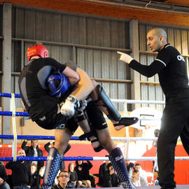 14 combattants réunis pour ce gala organisé par le club de Villejuif Krav Maga 94. Un événement spectaculaire autour d'une discipline originaire de la Grèce Antique.