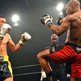 1ère édition du Villejuif Boxing Show, gala de boxe anglaise amateur et boxe pieds-poings pro. Un évènement à guichet fermé avec de prestigieux titres en jeu!