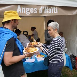 Vous étiez plusieurs milliers à parcourir les différents espaces thématiques du Forum de Rentrée, pour profiter des démonstrations et animations gratuites, et pour aller à la rencontre des 130 associations et clubs sportifs et des 20 services municipaux présents pour vous présenter leurs activités, On espère que chacun a pu trouver son bonheur pour s'épanouir cette année !