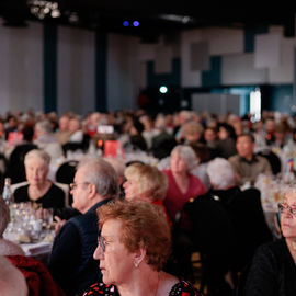 Cette année, le banquet des Seniors était de retour aux Esselières.Un rendez-vous convivial très attendu pour débuter l'année, et qui n'avait pas eu lieu depuis la crise sanitaire, remplacé par un banquet en plein air en juin.[Photos Lucie Cubin / Alex Bonnemaison]