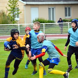 Le 1er tournoi d'école de rugby U10 (moins de 10 ans), organisé par le Rugby-Club du Val-de-Bièvre.