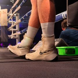 Une 4e édition du VBS qui met à l'honneur les femmes avec 3 combats féminin en boxe anglaise et pieds-poings.[Photos Lucile Cubin - Alex Bonnemaison - Sylvie Grima - Direction de la Communication]