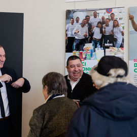 Cette année, le banquet des Seniors était de retour aux Esselières.Un rendez-vous convivial très attendu pour débuter l'année, et qui n'avait pas eu lieu depuis la crise sanitaire, remplacé par un banquet en plein air en juin.[Photos Lucie Cubin / Alex Bonnemaison]