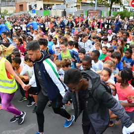 Un plateau élite relevé sur le 10km couru en moins de 29mn, de nombreux coureurs et marcheurs amateurs sur le 10, le 5 et le Run'N'Bike, et la relève déjà assurée avec les courses des jeunes l'après-midi!