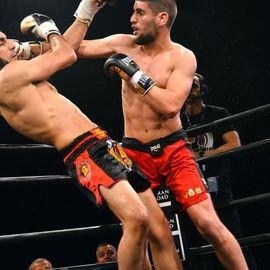 1ère édition du Villejuif Boxing Show, gala de boxe anglaise amateur et boxe pieds-poings pro. Un évènement à guichet fermé avec de prestigieux titres en jeu!