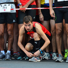 Un plateau élite relevé sur le 10km couru en moins de 29mn, de nombreux coureurs et marcheurs amateurs sur le 10, le 5 et le Run'N'Bike, et la relève déjà assurée avec les courses des jeunes l'après-midi!