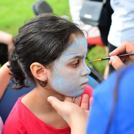 Samedi 22 juin, la jeunesse de Villejuif s'est réuni au 44 rue Jean-Mermoz autour d'un barbecue, concert, DJ, et animations pour une grande fête!