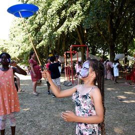 Le 1er village Villejuif respire 2022 s'est installé dans le parc des Hautes-Bruyères et dans la cité du Vercors, avec son lot d'animations et la fête du 13 juillet![Photos Lucile Cubin / Direction de la Communication]