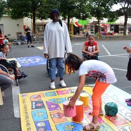 Des jeux, des ateliers, des parcours autour des différents handicaps pour s'amuser en apprenant.