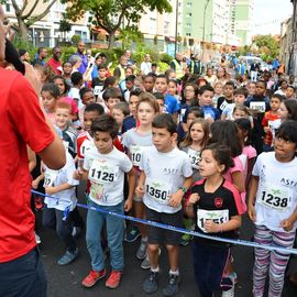 De la Pouss'jeunes à la marche/course "Pitchounes", en passant par les courses scolaires, les enfants ont mis le feu au bitume !