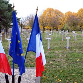 Plusieurs semaines d'évènement autour de la Grande Guerre, pour finir autour du 11 novembre par un grand week-end de commémoration autour d'expositions, concerts, ...