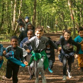 Pendant les vacances de printemps, les petits Villejuifois ont pu profiter de séjour au grand air: Nature et vie médiévale en Bourgogne pour les 6-11 ans et Nature et ferme en Seine-et-Marne pour les 4-6 ans.[photos Anja Simonet / Xiwen Wang]