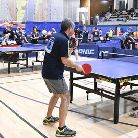 Les 20 et 21 avril, Villejuif accueillait pour la 1ère fois à la halle Collette Besson le Championnat de France de tennis de table FSGT. Cet évènement national a enregistré son record de participation, avec 66 équipes et 218 joueurs. [photos Lucile Cubin]