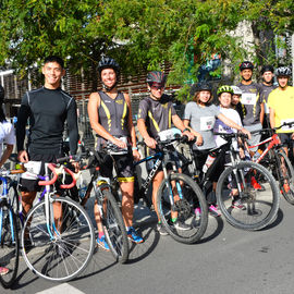 Un plateau élite relevé sur le 10km couru en moins de 29mn, de nombreux coureurs et marcheurs amateurs sur le 10, le 5 et le Run'N'Bike, et la relève déjà assurée avec les courses des jeunes l'après-midi!