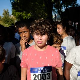 Une grande fête du sport avec près de 1500 coureur·se·s sur les 5/10km, courses jeunes et familles.Les vainqueurs des 10km ont battu le record de l'épreuve, avec la 8e meilleure performance mondiale chez les femmes!1700 euros ont été reversés à l’association Une maison au cœur de la vie, qui vient en aide aux familles dont les enfants sont hospitalisés à l’Institut Gustave-Roussy. Un grand merci aux 150 bénévoles, aux associations villejuifoises, et à tous les services de la ville.[Photos ©Anja Simonet / ©Raphaël Garnier]