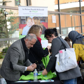 30e édition de la Corrida de Villejuif avec 2 courses adultes et 5 courses enfants.L'intégralité des photos des courses adultes sur https://t.co/T5aKXuC3KB