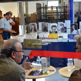 Le festival de rentrée littéraire de Villejuif, tout public et mêlant littérature et bande dessinée, avec une trentaine d'auteurs, confirmés ou invités pour leur premier roman.