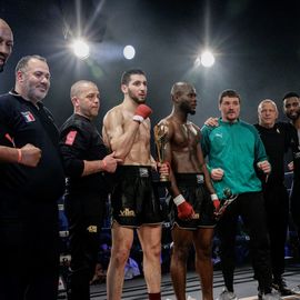 Une 4e édition du VBS qui met à l'honneur les femmes avec 3 combats féminin en boxe anglaise et pieds-poings.[Photos Lucile Cubin - Alex Bonnemaison - Sylvie Grima - Direction de la Communication]