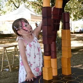 Le 1er village Villejuif respire 2022 s'est installé dans le parc des Hautes-Bruyères et dans la cité du Vercors, avec son lot d'animations et la fête du 13 juillet![Photos Lucile Cubin / Direction de la Communication]