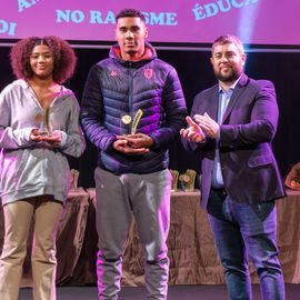 Plus de 350 acteurs du mouvement sportif étaient présents lors de l’évènement en leur honneur le samedi 7 janvier.Félicitations aux médaillés pour leurs performances, aux indispensables bénévoles pour leur dévouement quotidien et aux agents du service public communal qui permettent la pratique sportive.