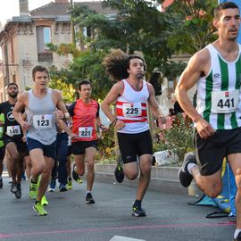 Des courses pour tous avec un 5km, un 10km qualificatifs championnat de France + une marche de 5 km. 