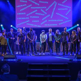 Plus de 350 acteurs du mouvement sportif étaient présents lors de l’évènement en leur honneur le samedi 7 janvier.Félicitations aux médaillés pour leurs performances, aux indispensables bénévoles pour leur dévouement quotidien et aux agents du service public communal qui permettent la pratique sportive.