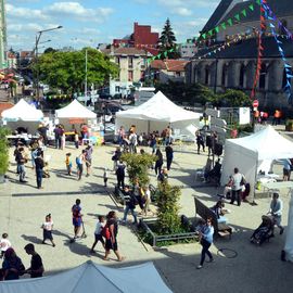 Plus de 5000 villejuifois au rendez-vous de la rentrée pour découvrir et s'inscrire aux nombreuses activités sportives, culturelles ou associatives.