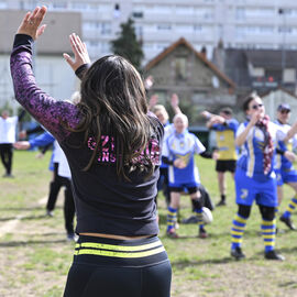 La section Rugby Santé du RCVB accueillait le tournoi annuel organisé par la Ligue Ile de France de Rugby. Au delà du tournoi sportif, c'était toute une journée de découverte et de sensibilisation avec des ateliers, une exposition, des échanges avec des professionnels de la santé et associations (La Niaque L'Asso, Jean Hin, l'association AFA, Soeur d'encre...). [photos Lucile Cubin]