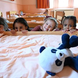 Pendant les vacances de printemps, les petits Villejuifois ont pu profiter de séjour au grand air: Nature et vie médiévale en Bourgogne pour les 6-11 ans et Nature et ferme en Seine-et-Marne pour les 4-6 ans.[photos Anja Simonet / Xiwen Wang]