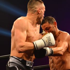 1ère édition du Villejuif Boxing Show, gala de boxe anglaise amateur et boxe pieds-poings pro. Un évènement à guichet fermé avec de prestigieux titres en jeu!