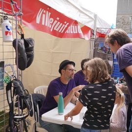 Vous étiez plusieurs milliers à parcourir les différents espaces thématiques du Forum de Rentrée, pour profiter des démonstrations et animations gratuites, et pour aller à la rencontre des 130 associations et clubs sportifs et des 20 services municipaux présents pour vous présenter leurs activités, On espère que chacun a pu trouver son bonheur pour s'épanouir cette année !