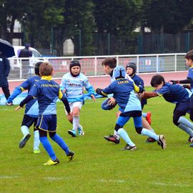 Le 1er tournoi d'école de rugby U10 (moins de 10 ans), organisé par le Rugby-Club du Val-de-Bièvre.